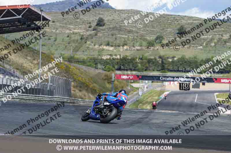 cadwell no limits trackday;cadwell park;cadwell park photographs;cadwell trackday photographs;enduro digital images;event digital images;eventdigitalimages;navarra;no limits trackdays;peter wileman photography;racing digital images;trackday digital images;trackday photos